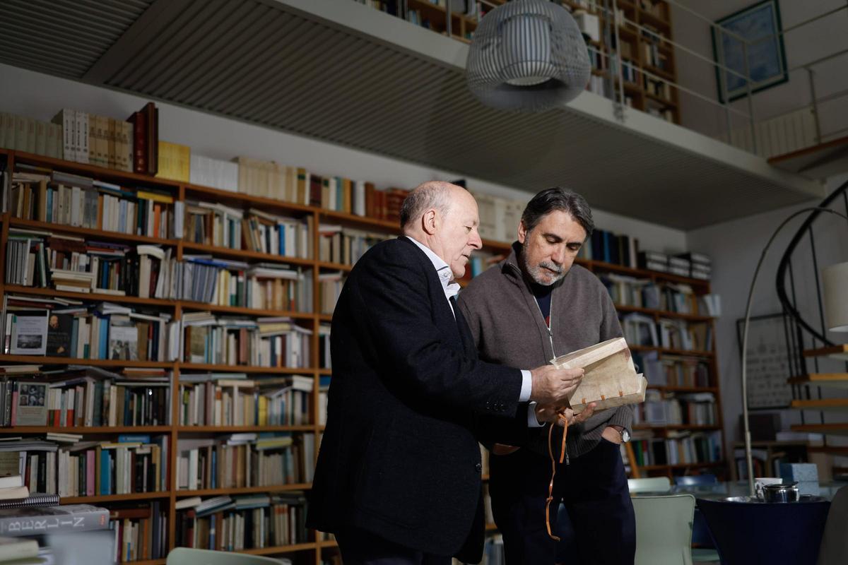 Villacañas muestra un facsímil de 'De Tristitia Christi' de Tomás Moro