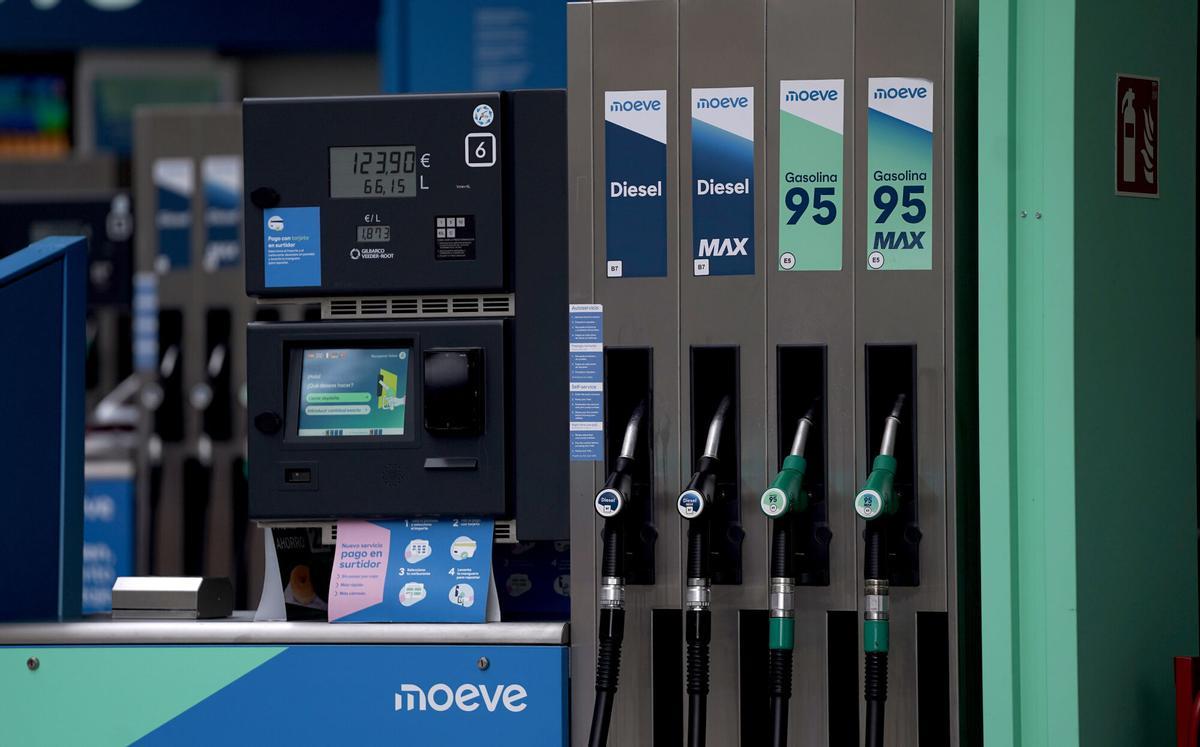 Madrid. 09/03/2026. Gasolineras. Precio de la gasolina y el diésel.