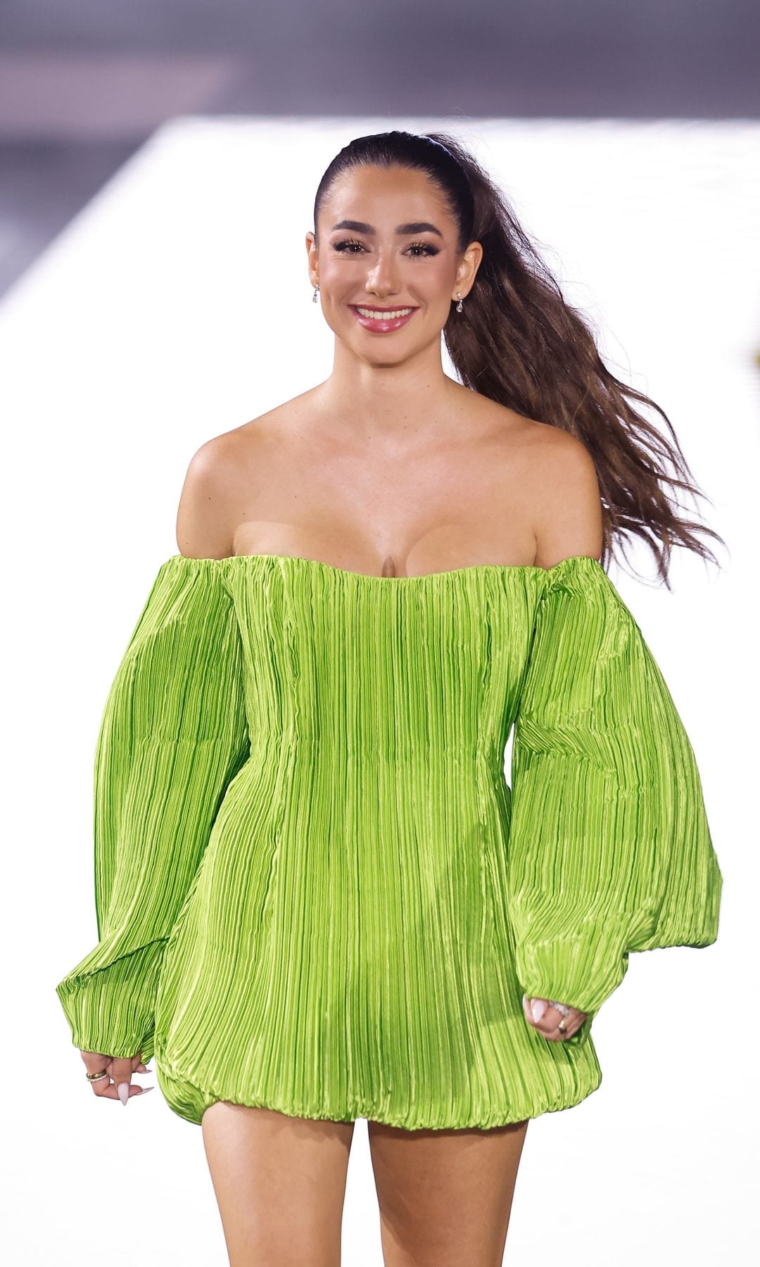 Lola Lolita desfilando para L'Oréal Paris