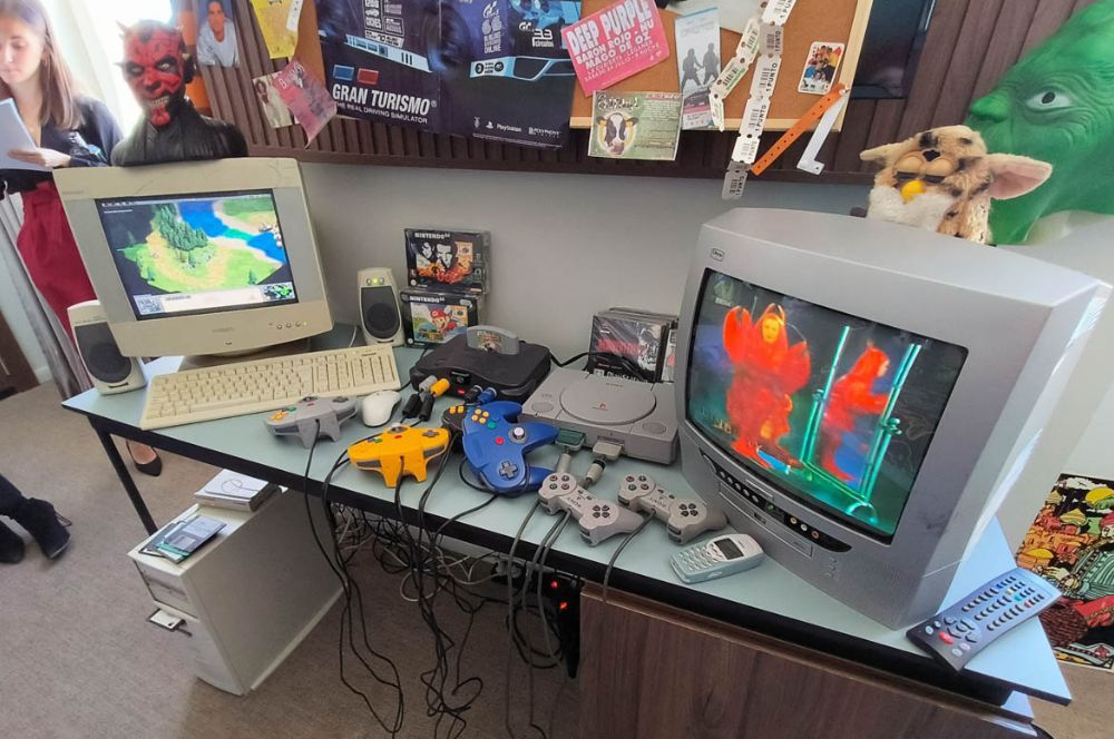 Televisor antiguo con relación de aspecto 4:3