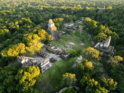 Tikal, ciudad maya.