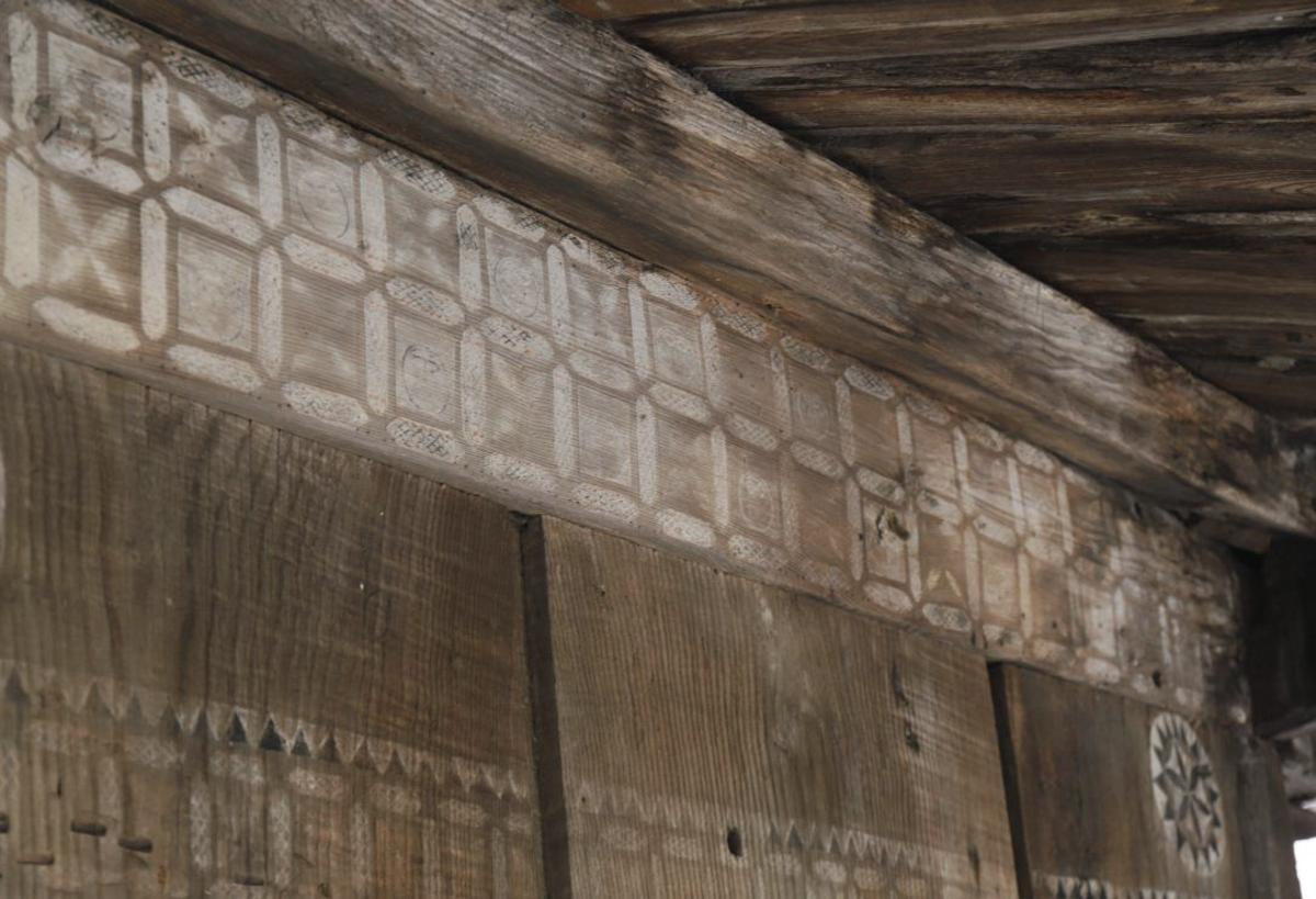 La joyería de madera comienza a tener su catálogo