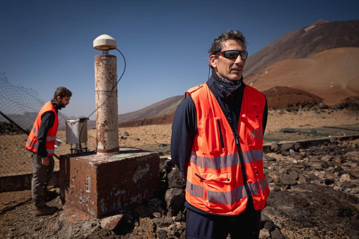 Jorge Pereda explica el trabajo que se está realizando.