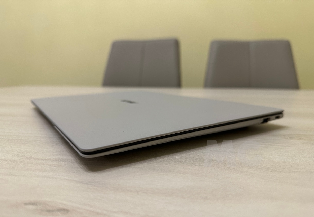 ASUS ExpertBook Ultra