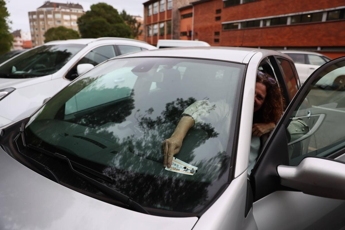 Informe, subida de precios de aparcamiento y zona de bajas emisiones en Avilés