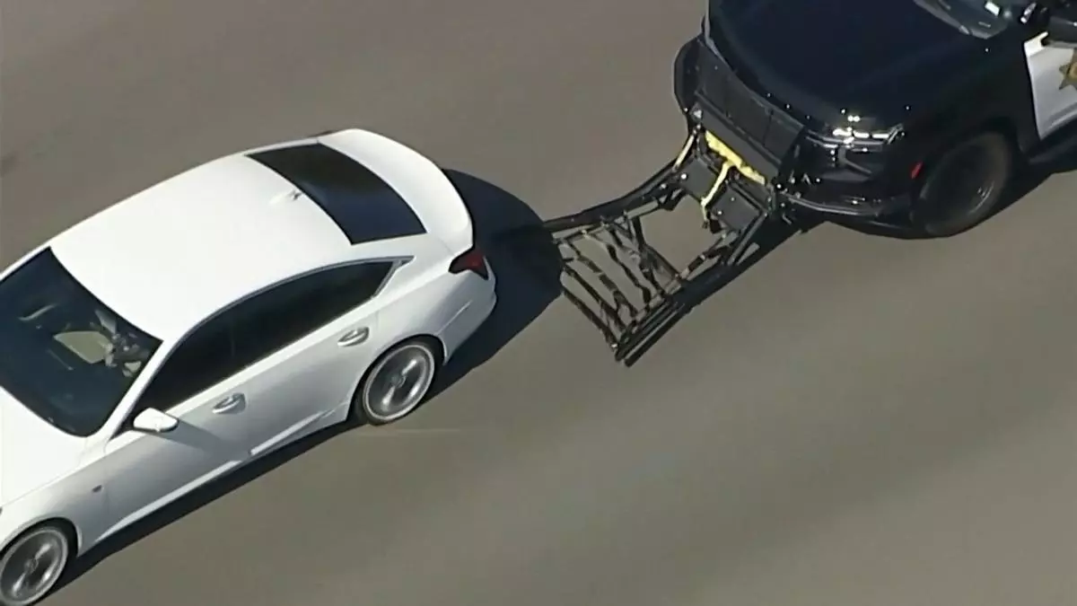 Espectacular persecución policial en California con final trágico