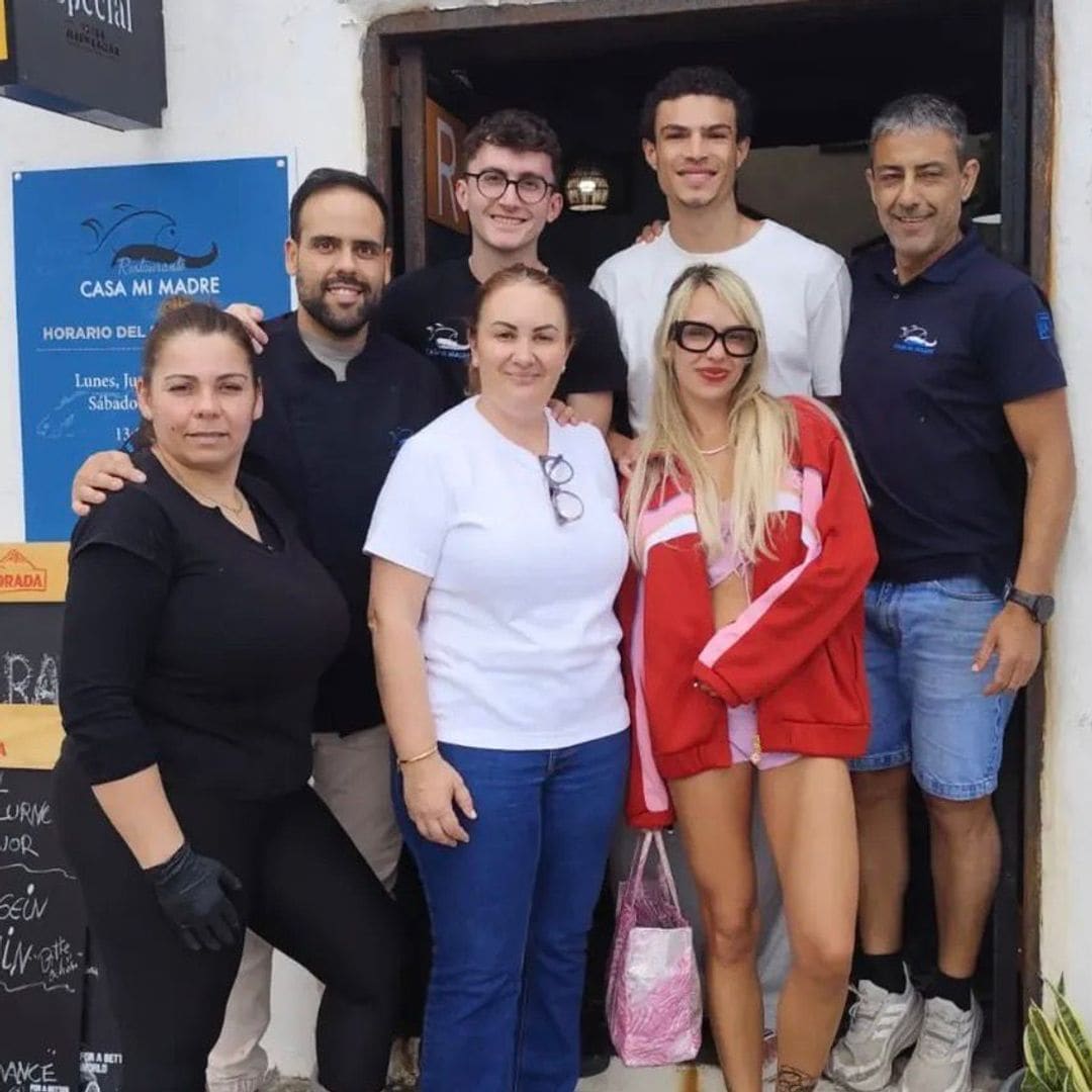 Bad Gyal se escapa a Tenerife antes de sus tres conciertos en Madrid: todos los detalles de su viaje junto al modelo Noah Brown