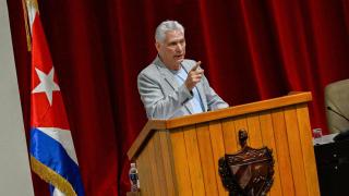 Miguel Díaz-Canel, en un encuentro con seguidores de la revolución cubana, en La Habana.