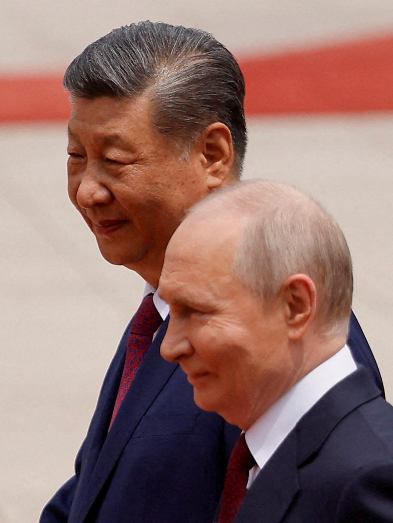 Xi Jinping y Vladimir Putin durante la cumbre en Beijing.