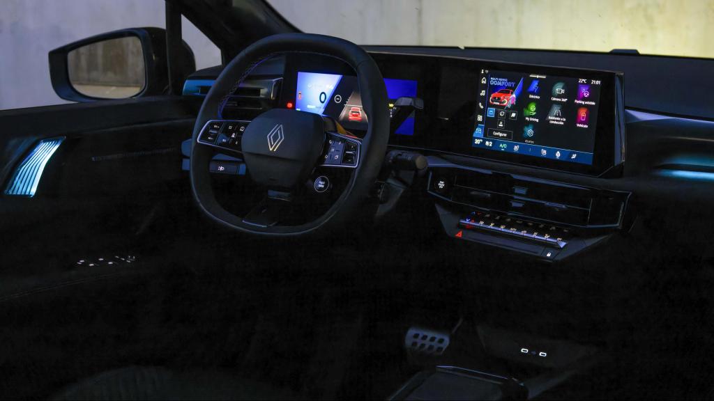 Puesto de conducción del Renault Clio.