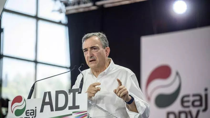 Aitor Esteban (PNV): "Nos parece que la legislatura ha llegado a su fin"