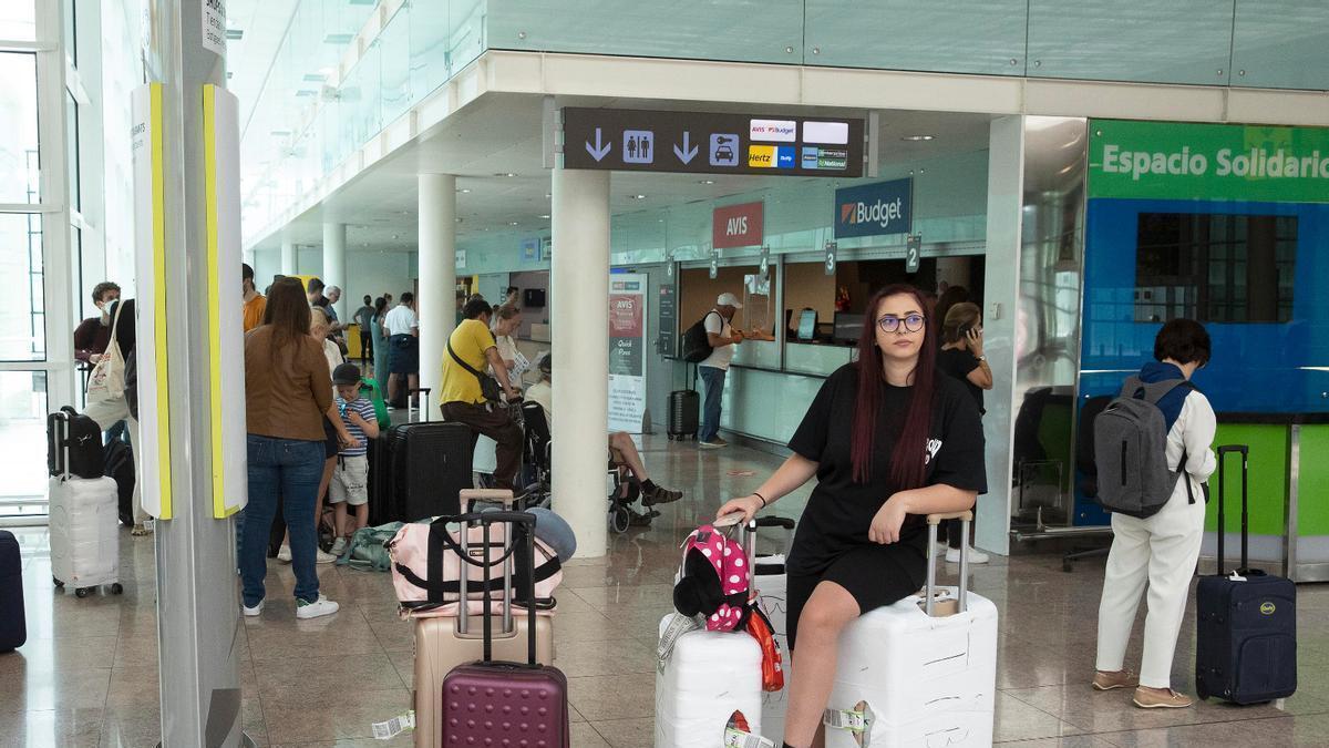 Convocada una huelga indefinida en Avis en Barcelona por un ERE que afecta a 132 empleados