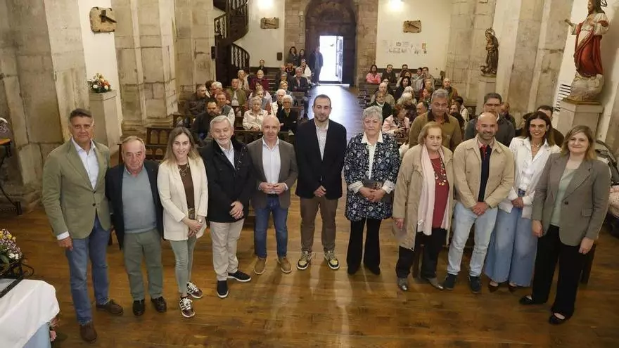 Las fiestas del Santo Cristo de la Abadía del Cenero arrancan con el pregón de Inaciu Galán