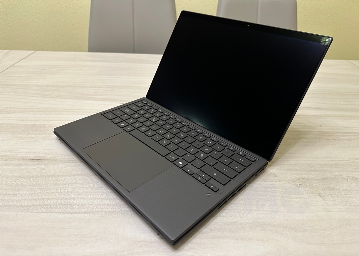 ASUS Zenbook DUO 2026