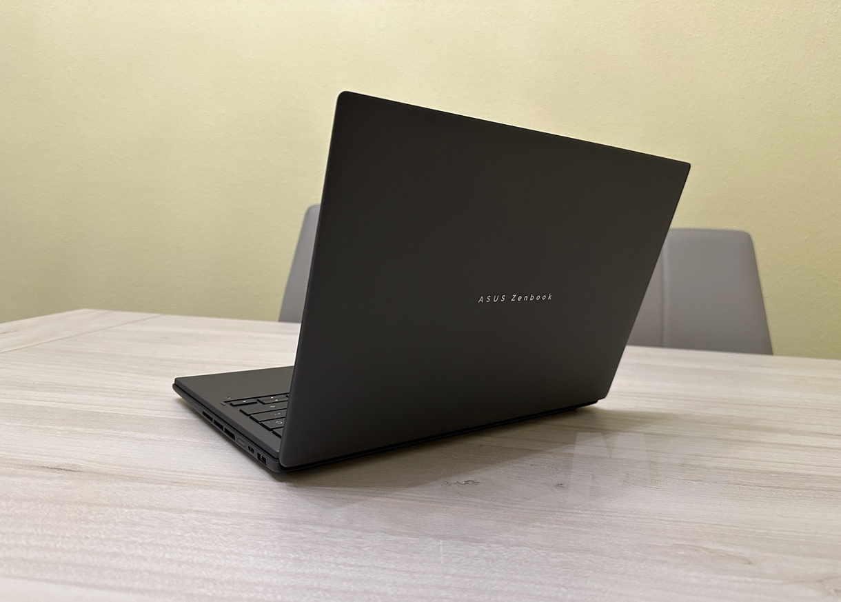 ASUS Zenbook DUO 2026