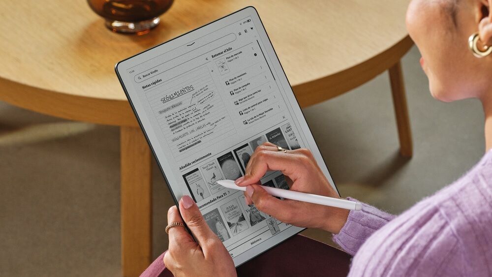 El nuevo Kindle Scribe no tiene luz frontal