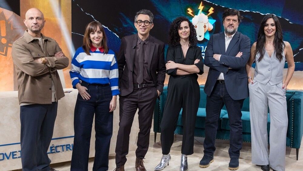 Equipo de proyecto de ovejas electrónicas