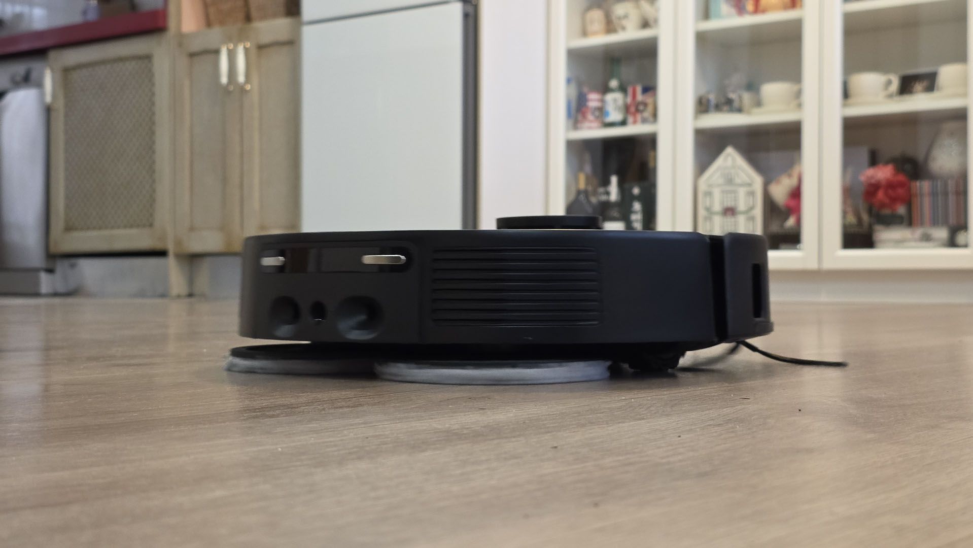 Robot aspirador Tapo RV50 Pro Omni | Foto ADSLzone