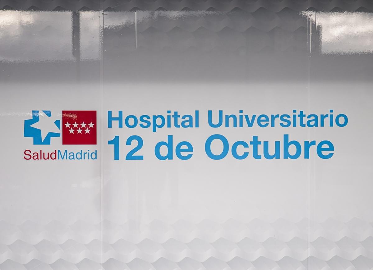 El Hospital 12 de Octubre de Madrid, al ser nombre propio, exige que el mes se escriba en mayúsculas.
