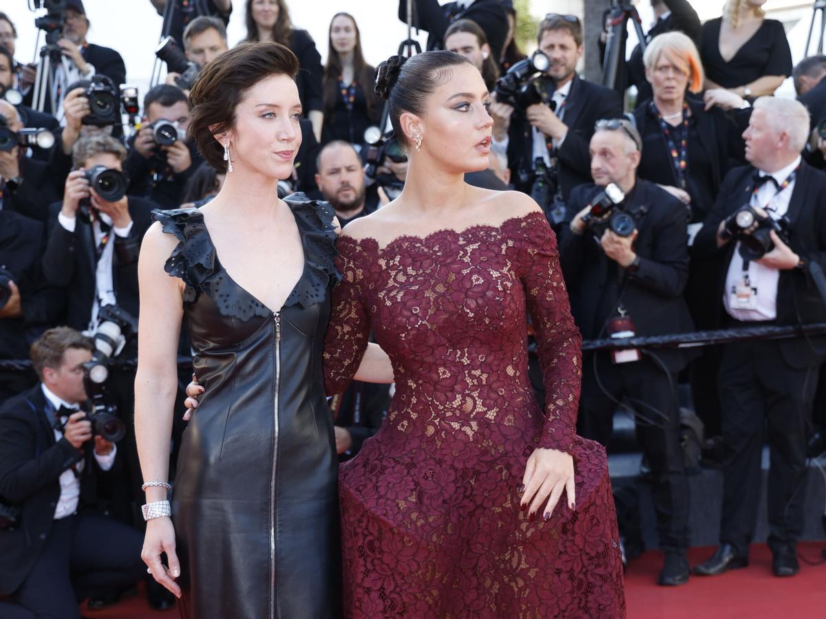 Sara Giraudeau y Adele Exarchopoulos en el estreno de 'Garance' en el Festival de Cannes