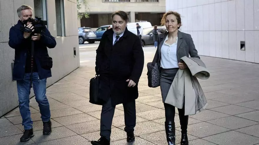 Padres condenados a tres años de prisión "casa de los horrores" por aislar a sus hijos en un chalet de Oviedo
