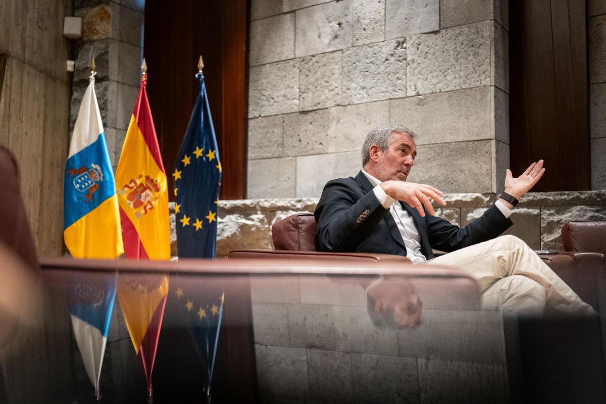 El presidente de Canarias en la entrevista que explica el conflicto institucional con el Estado a raíz de la crisis del crucero Hondius.