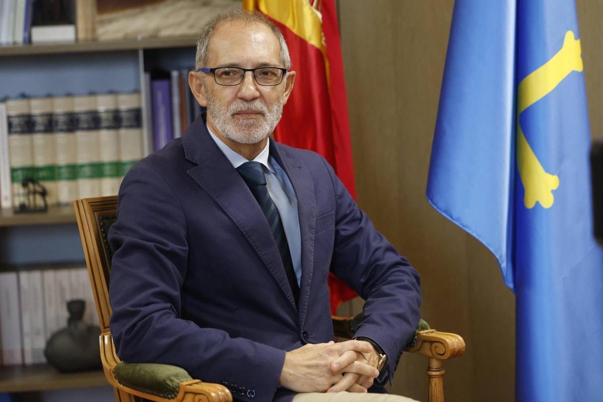 El Fiscal Superior, Gabriel Bernal.