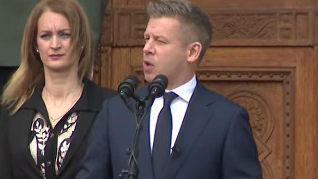 Péter Magyar pronuncia su discurso el día de la conmemoración del Tratado de Trianon