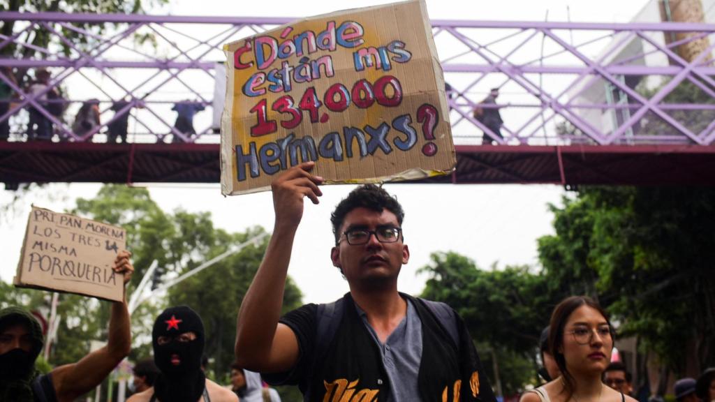 Protestas cerca del Estadio Azteca en la Ciudad de México