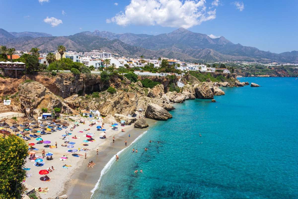 Un verano azul en Nerja
