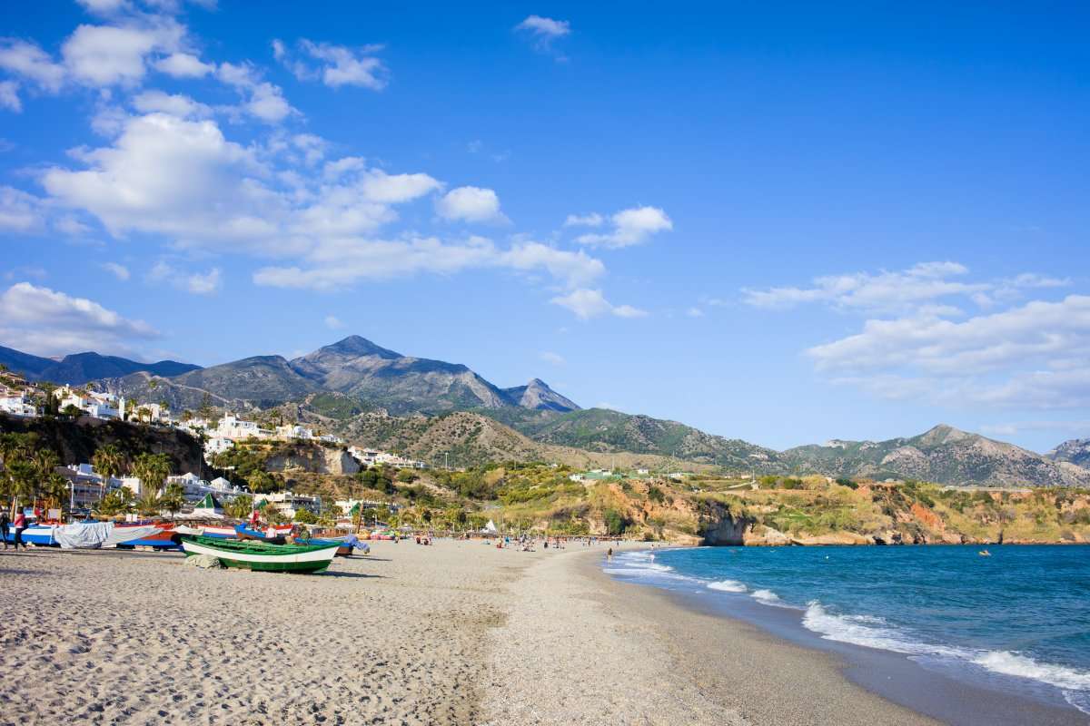 Un verano azul en Nerja