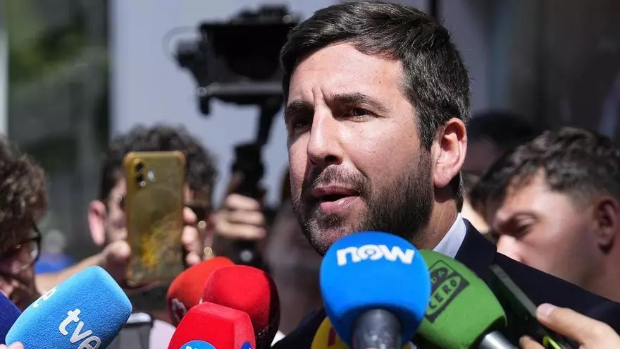 Riquelme advierte: "El Real Madrid está a la venta."