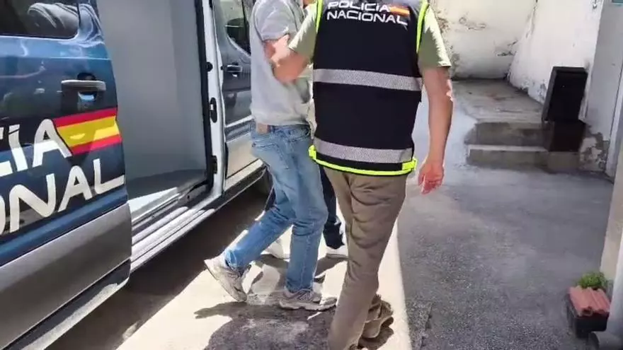 Detenido en Oviedo un albañil colombiano buscado por secuestro para pedir rescate y tenencia de armas en su país