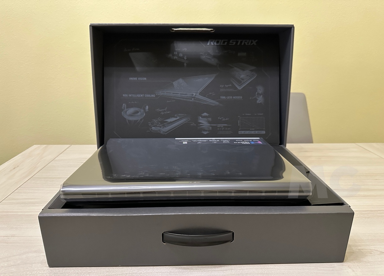 ASUS ROG Strix SCAR 18 2026
