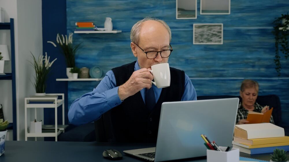 Freelancer senior en el campo de la informática