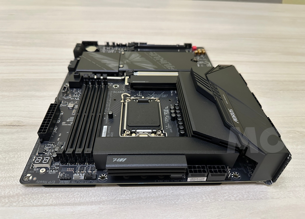Z890 AORUS ELITE WIFI 7 PLUS