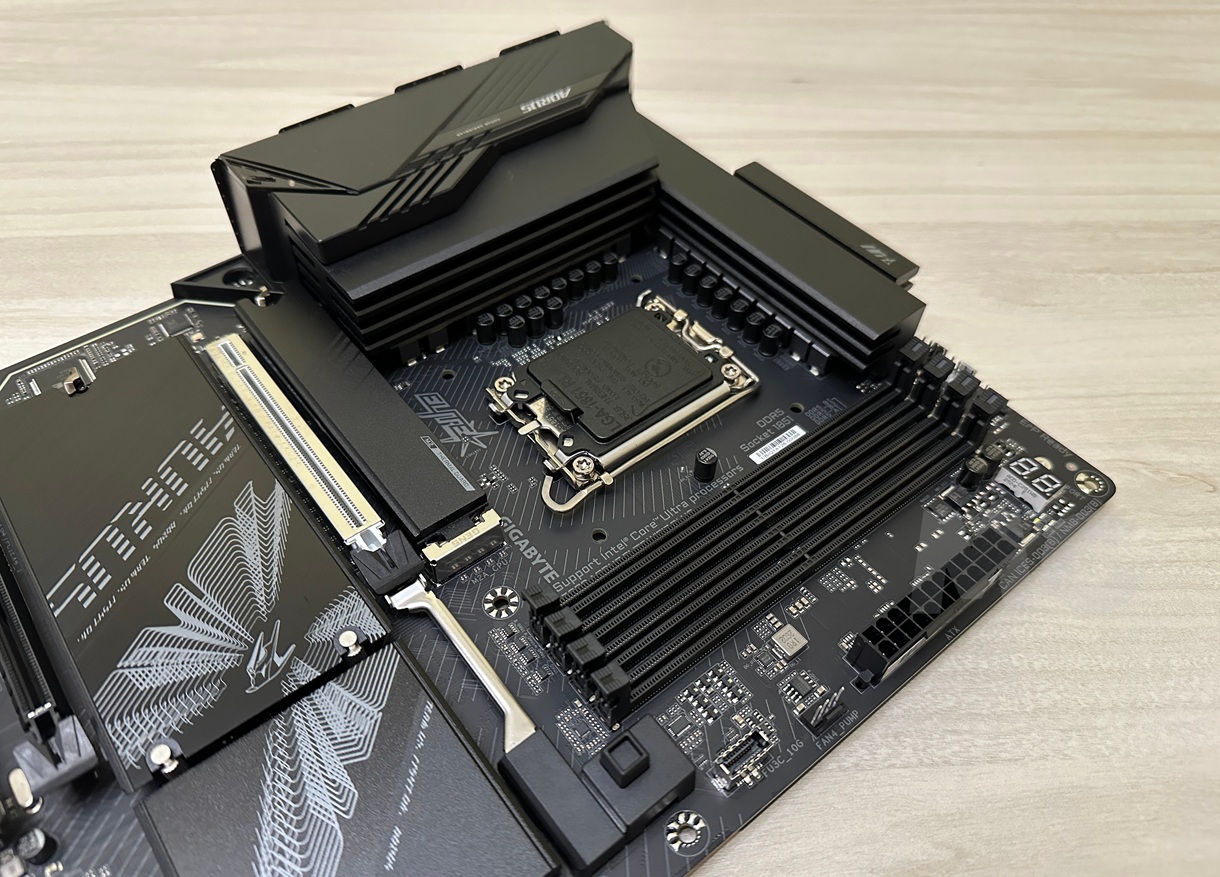 Z890 AORUS ELITE WIFI 7 PLUS