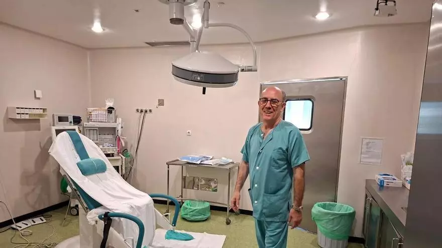 Jarrio celebra su primer año de cesáreas acompañadas: "Se trata de hacer menos traumática la experiencia de la madre en el quirófano"