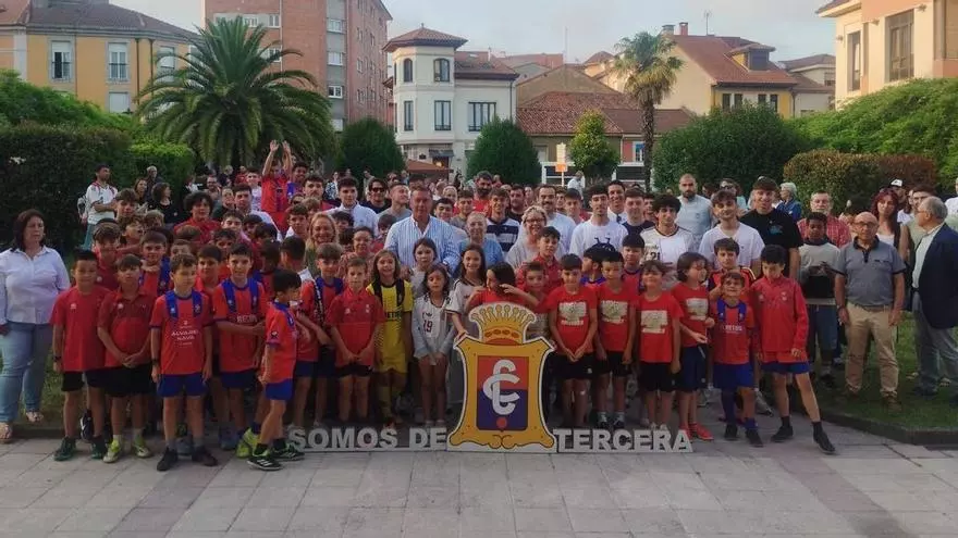 Noreña, llena de alegría, celebra el ascenso a Tercera Federación del Club de Fútbol Condal: "Un hecho que ya quedó registrado con letras de oro"