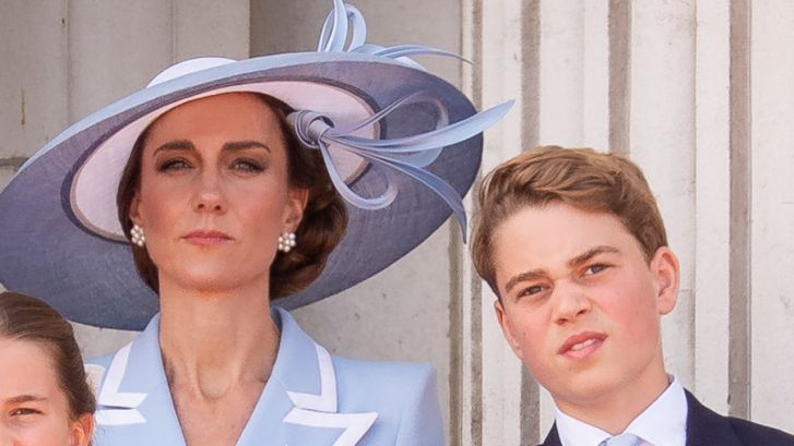 El ‘estirón’ del príncipe George y su enorme parecido con Guillermo de Inglaterra roban el protagonismo a su madre, Kate
