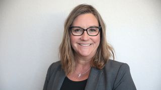 Senadora Glenneda Zuiderveld.