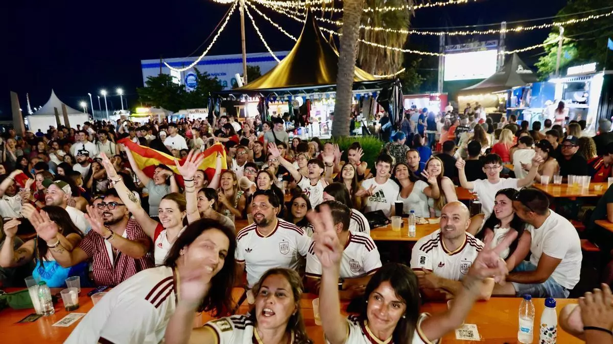 Locura en Asturias con el Mundial: la tremenda celebración tras la victoria de España ante Portugal