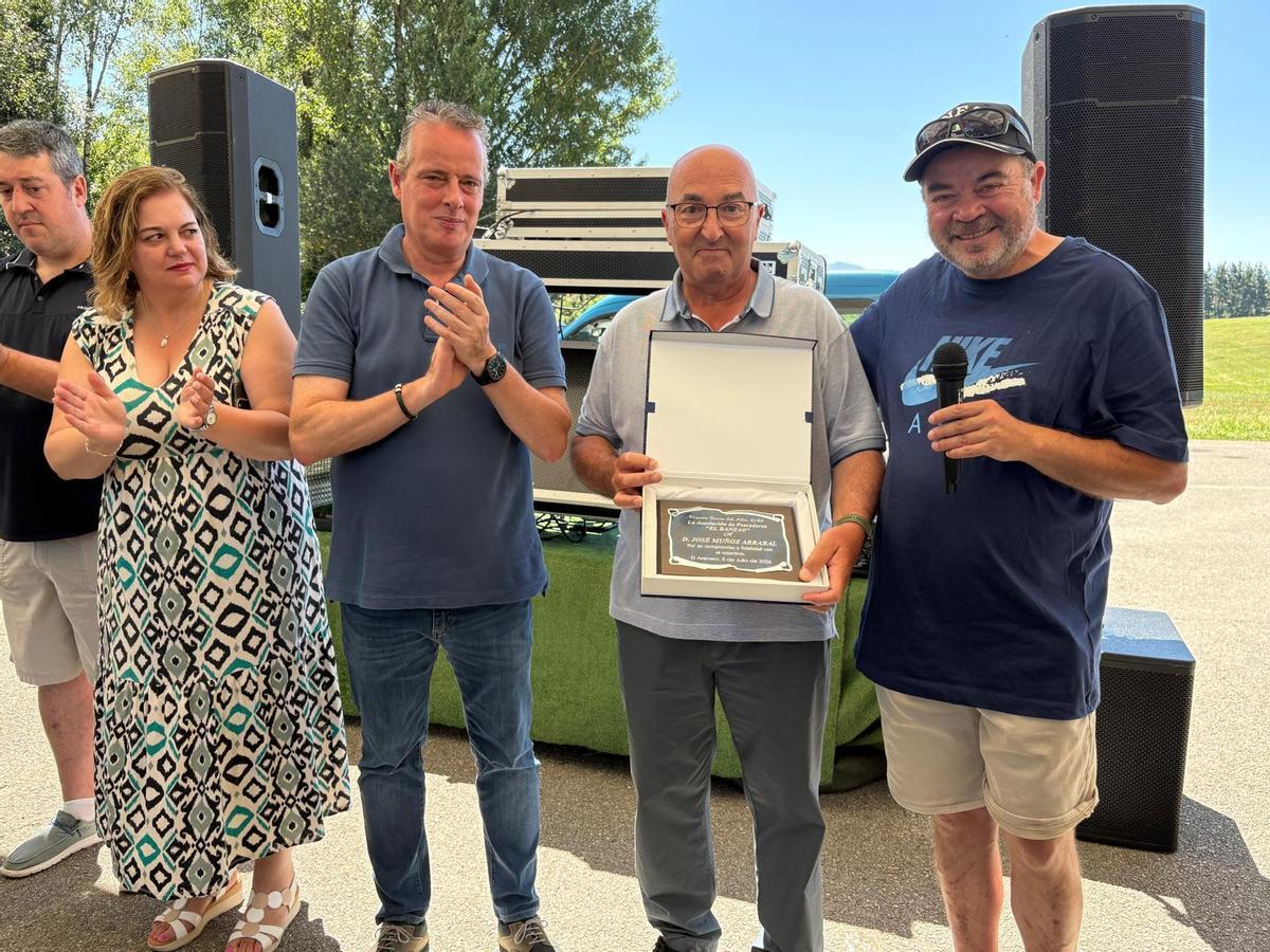 A la izquierda, Montse Fernández, Marcelino Marcos, José Muñoz y Pablo Osendi.