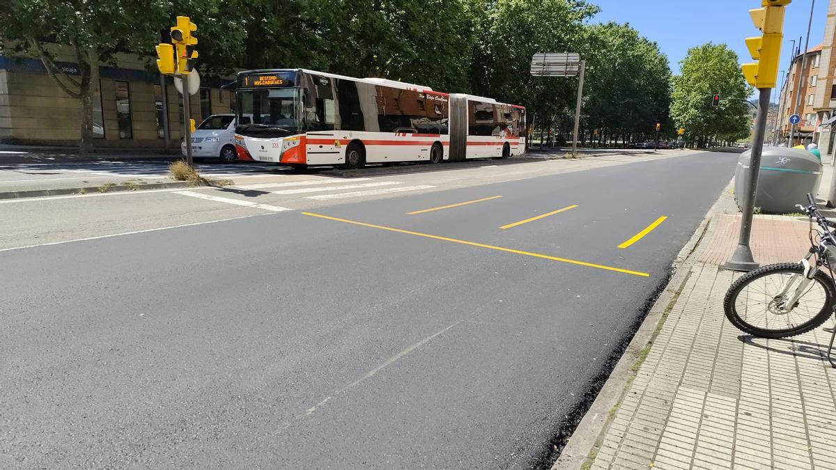 Señalización de paso de peatones en uno de los tramos ya repavimentados.