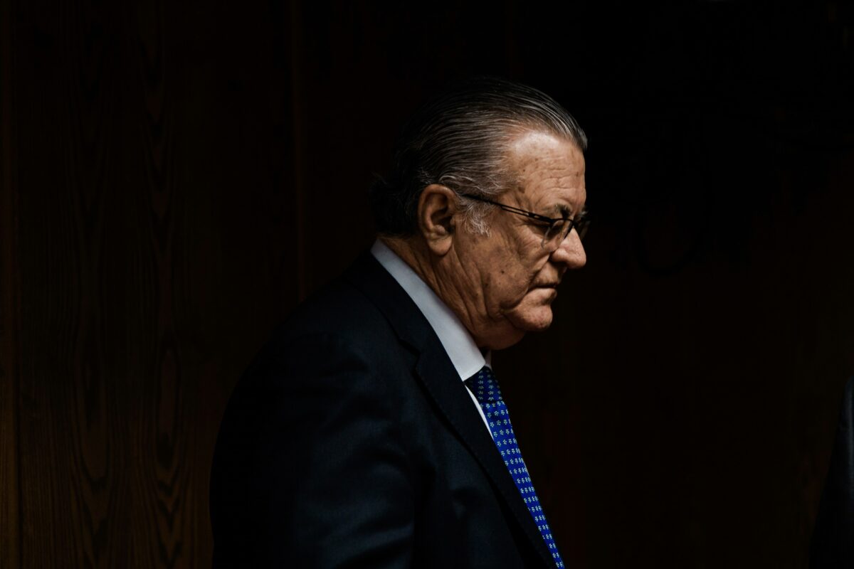 Archivo - El presidente y cofundador de Plus Ultra, Julio Miguel Martínez Sola, comparece ante la Comisión de Investigación del 'caso Koldo', en el Senado, el 25 de febrero de 2026, en Madrid (España).