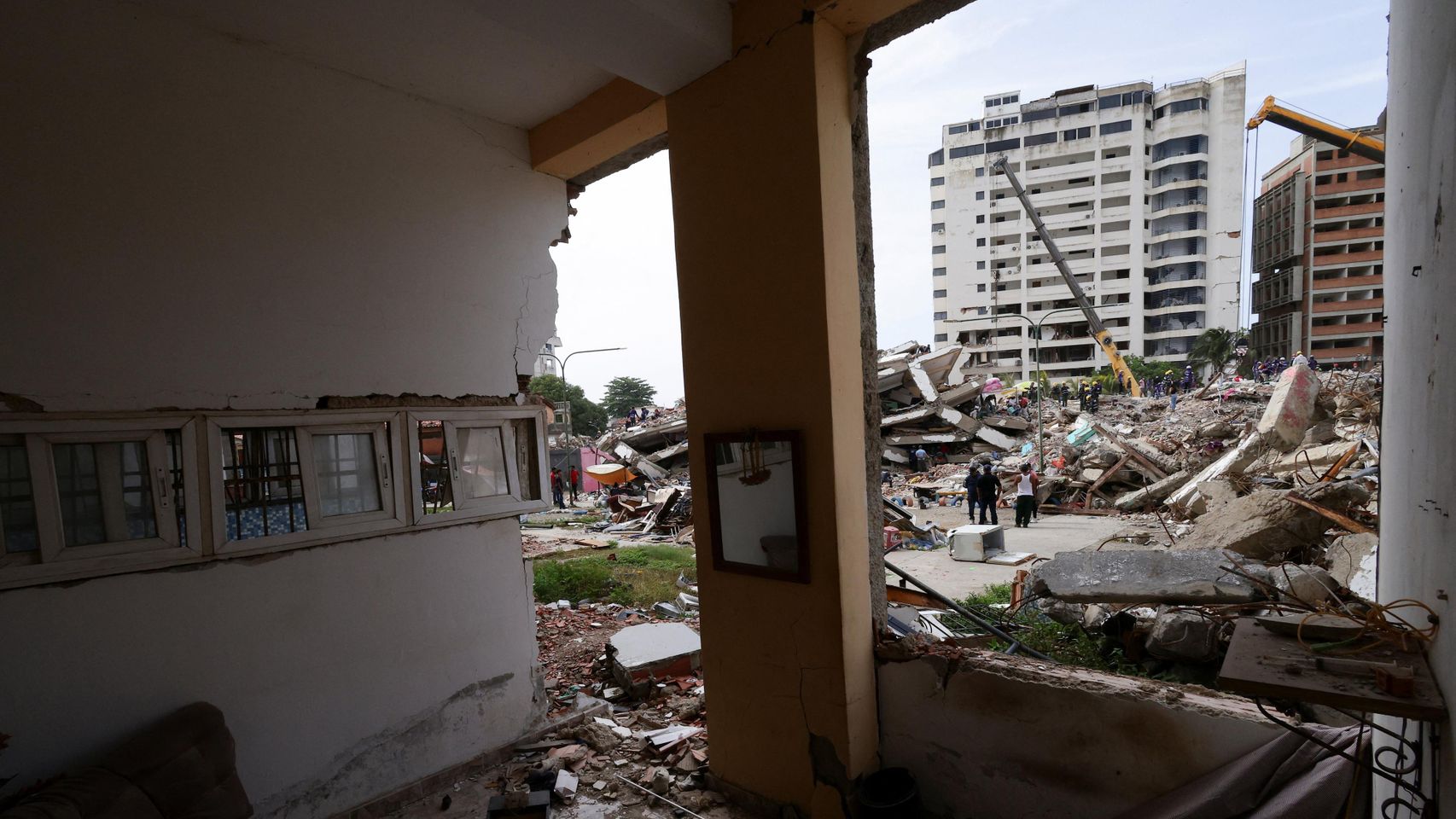 Edificio se derrumbó tras el doble terremoto en Venezuela.